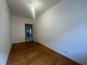Kinder-/Arbeitszimmer