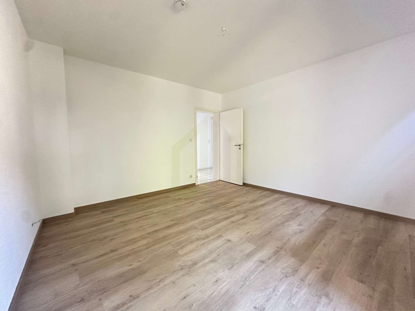 Schlafzimmer / Esszimmer
