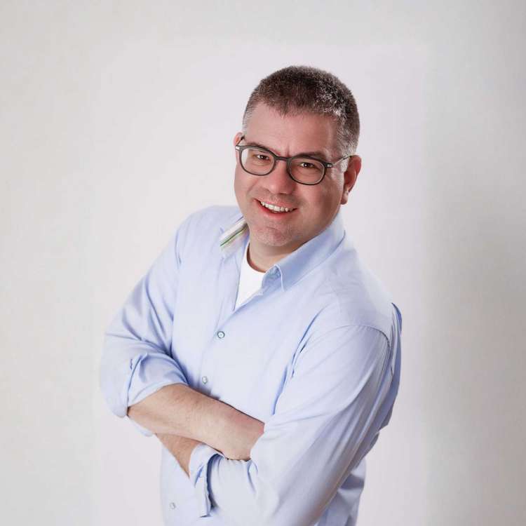 Herr Tobias Lony